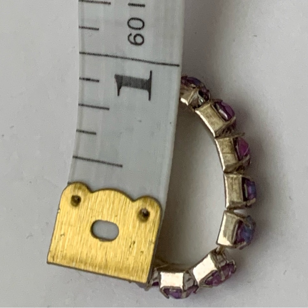 TOES BUNDLE (3) 2 Rhinestone Flower Toe Rings & 1 purple rhinestone stretch ring - Picture 7 of 13